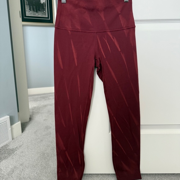 Lululemon Wunder Train 23” - Picture 2 of 5